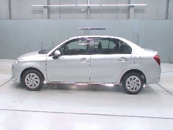 TOYOTA COROLLA AXIO 2017 Image 4