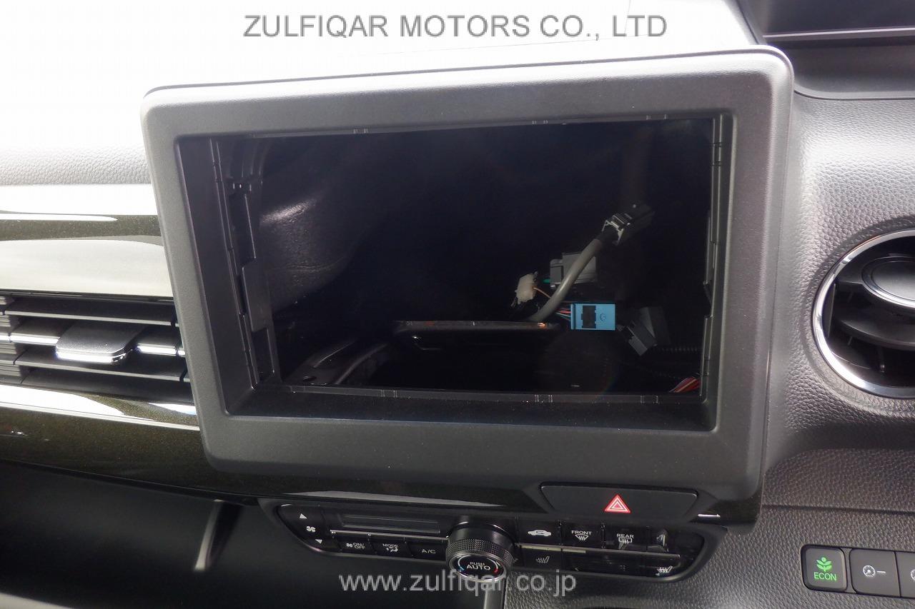 HONDA N-BOX CUSTOM 2019 Image 12