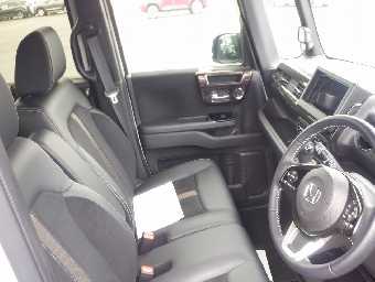 HONDA N-BOX CUSTOM 2019 Image 14