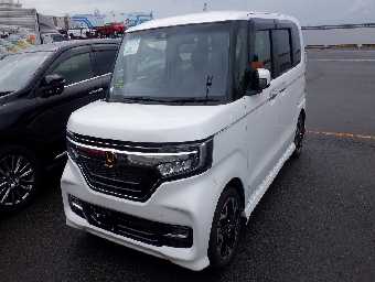 HONDA N-BOX CUSTOM 2019 Image 18