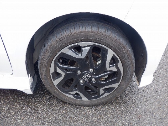 HONDA N-BOX CUSTOM 2019 Image 27