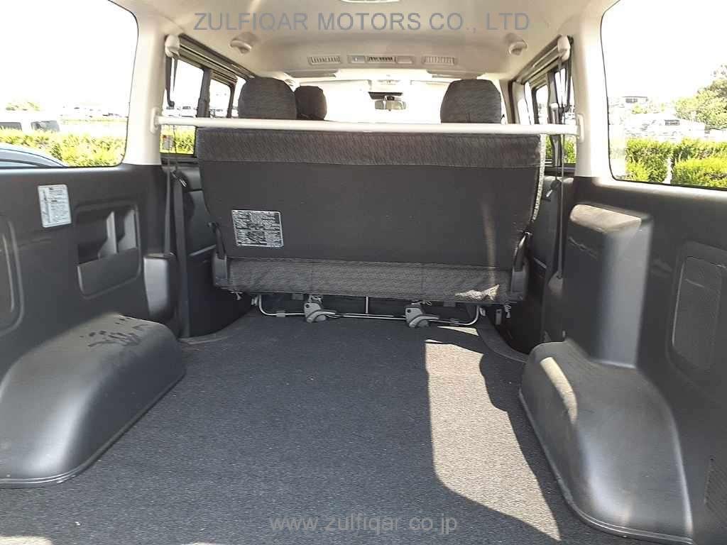 TOYOTA HIACE 2021 Image 10