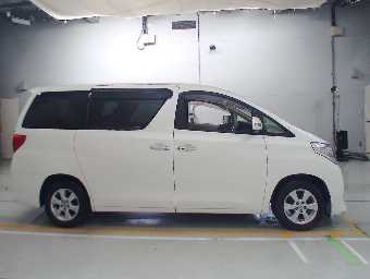 TOYOTA ALPHARD 2013 Image 3