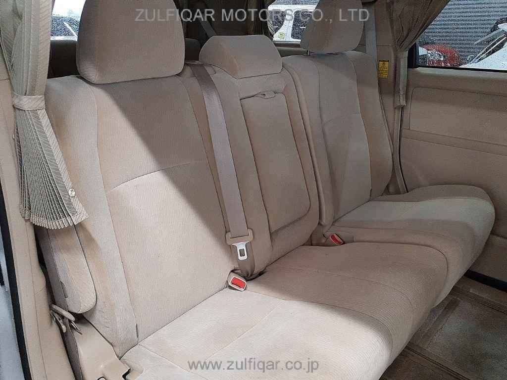 TOYOTA ALPHARD 2013 Image 9