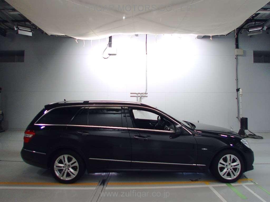 MERCEDES BENZ E CLASS STATION WAGON 2011 Image 3