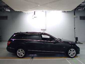 MERCEDES BENZ E CLASS STATION WAGON 2011 Image 3