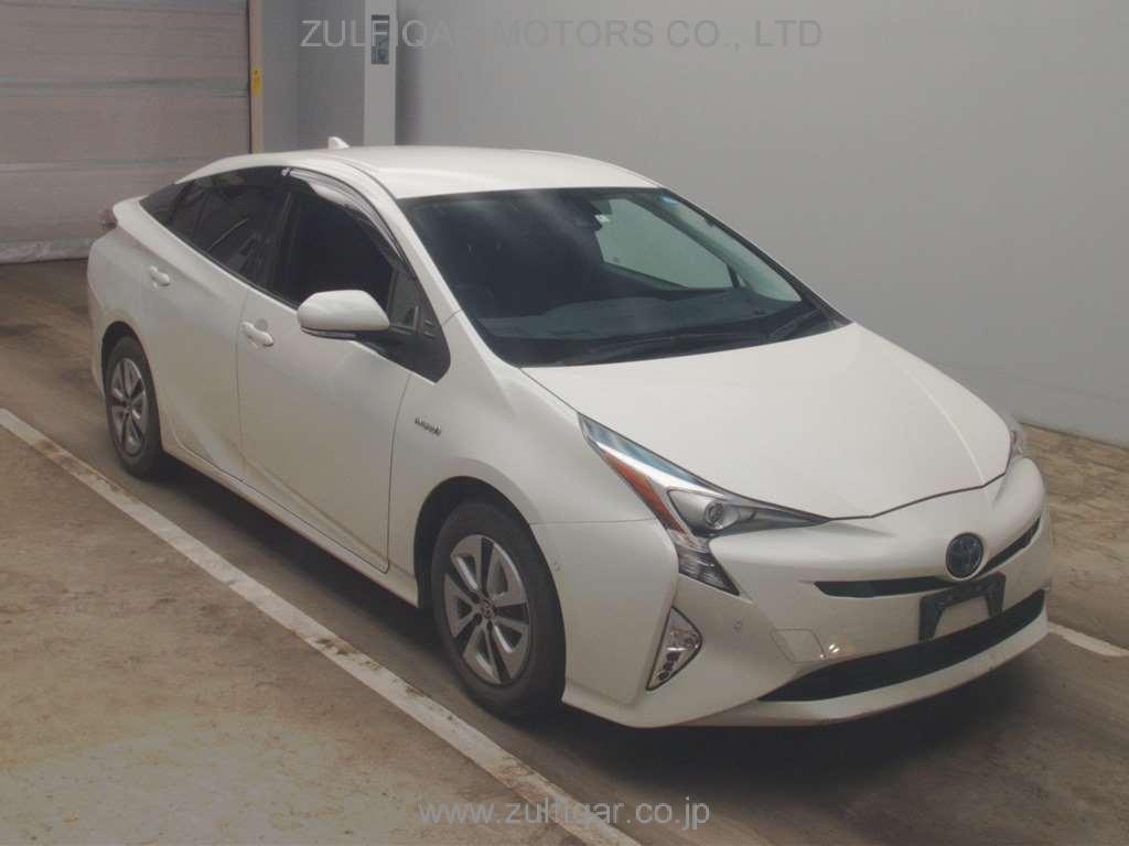 TOYOTA PRIUS 2018 Image 3