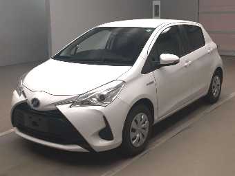 TOYOTA VITZ 2020 Image 1