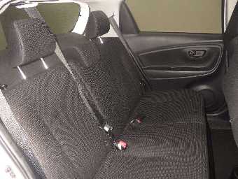 TOYOTA VITZ 2020 Image 7