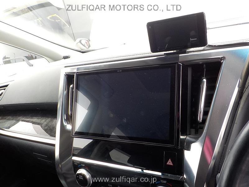 TOYOTA VELLFIRE 2019 Image 11