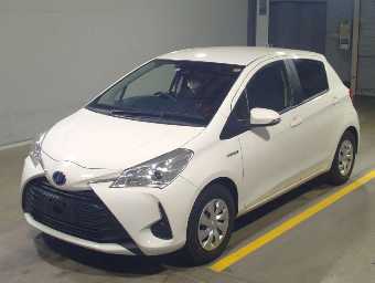 TOYOTA VITZ 2020 Image 1