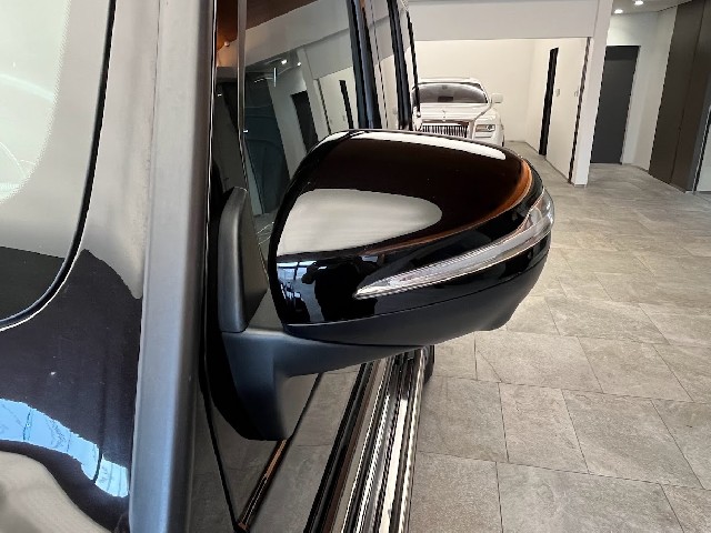 MERCEDES AMG G CLASS 2018 Image 22