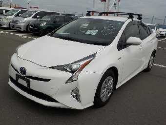 TOYOTA PRIUS 2018 Image 16