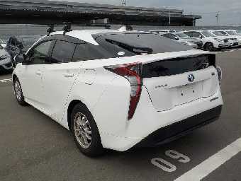 TOYOTA PRIUS 2018 Image 19