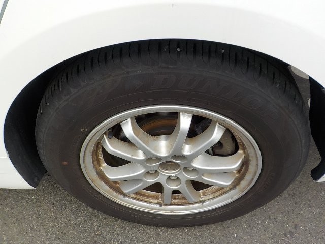 TOYOTA PRIUS 2018 Image 26