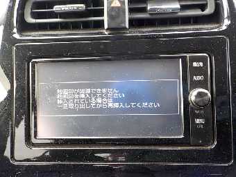 TOYOTA PRIUS 2018 Image 10