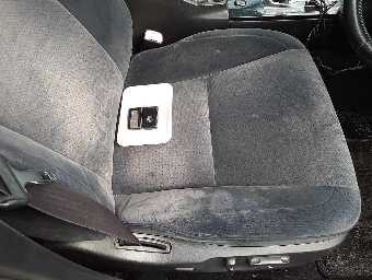 TOYOTA CROWN 2005 Image 8