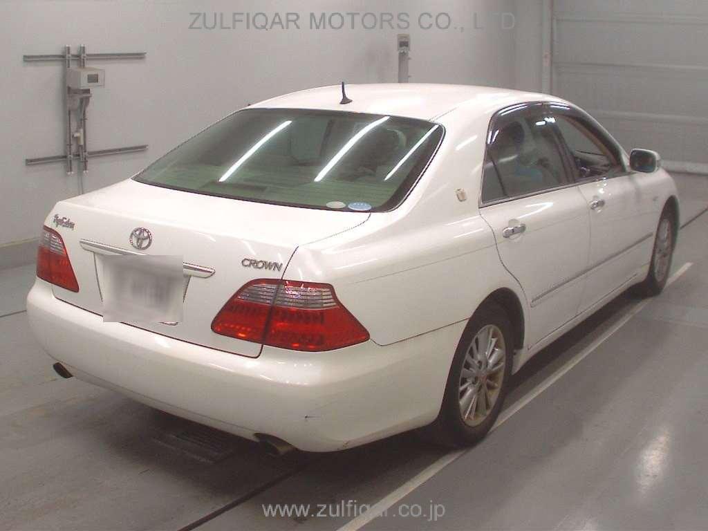 TOYOTA CROWN 2006 Image 2