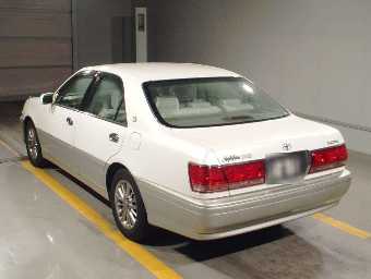 TOYOTA CROWN 2003 Image 4