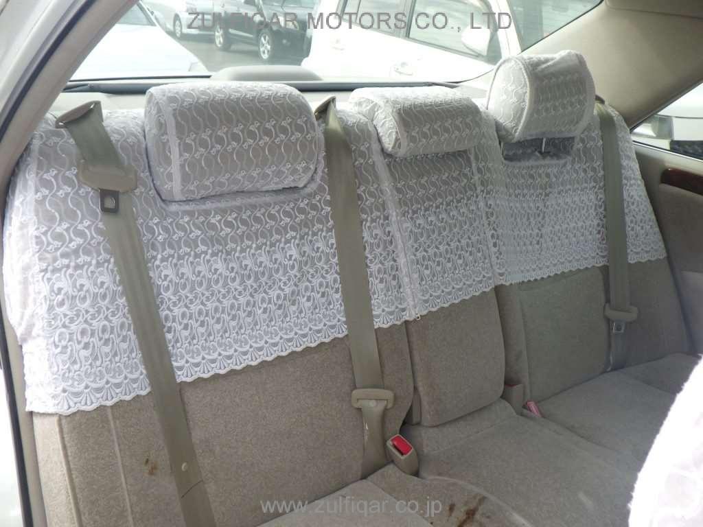 TOYOTA CROWN 2003 Image 7