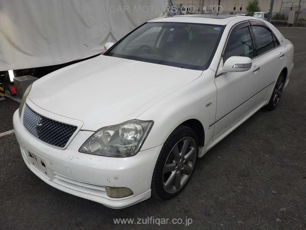 TOYOTA CROWN 2004 Image 1