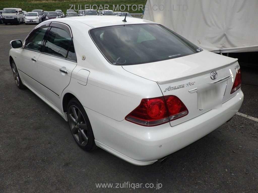 TOYOTA CROWN 2004 Image 4