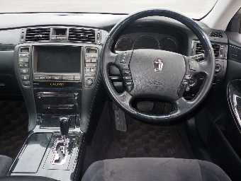 TOYOTA CROWN 2004 Image 6