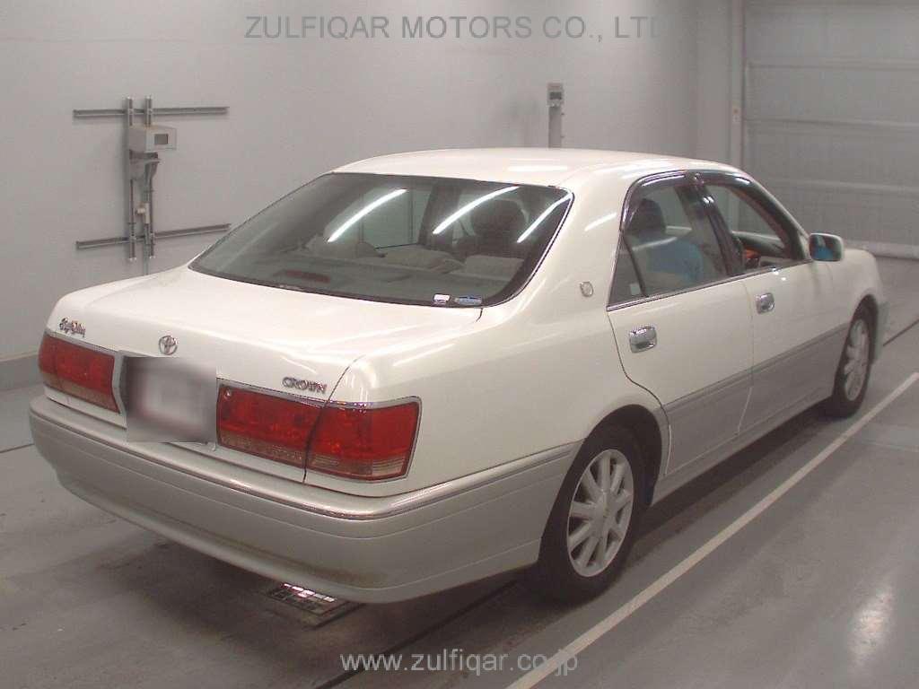 TOYOTA CROWN 2002 Image 2