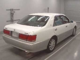 TOYOTA CROWN 2002 Image 2
