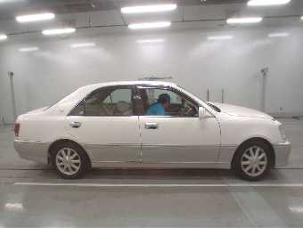 TOYOTA CROWN 2002 Image 3