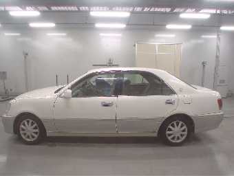 TOYOTA CROWN 2002 Image 4
