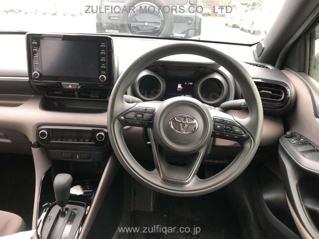 TOYOTA YARIS 2020 Image 6