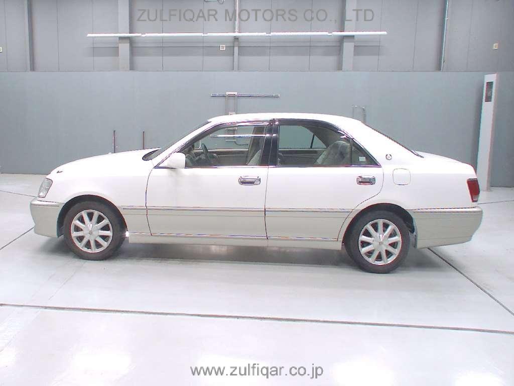 TOYOTA CROWN 2002 Image 4