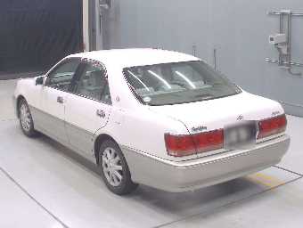 TOYOTA CROWN 2002 Image 6