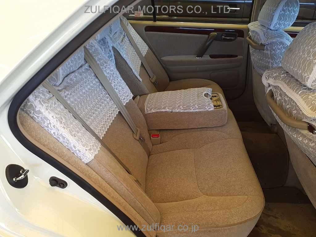 TOYOTA CROWN 2002 Image 10