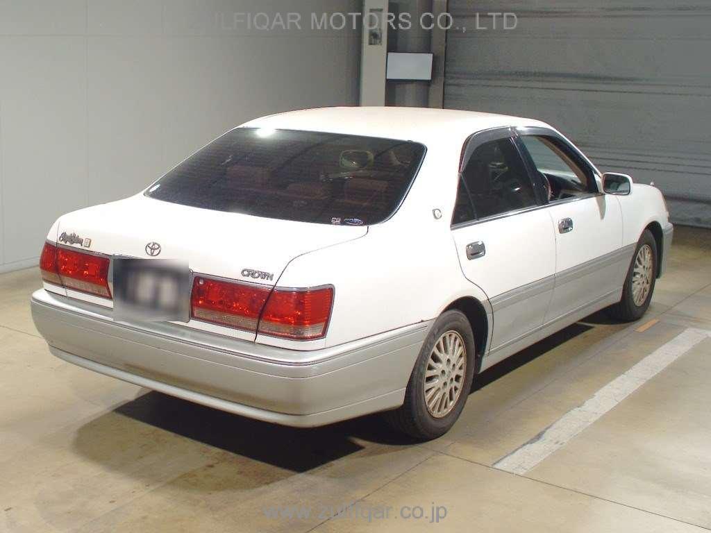 TOYOTA CROWN 2002 Image 2