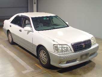 TOYOTA CROWN 2002 Image 3