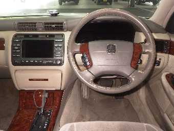 TOYOTA CROWN 2002 Image 6