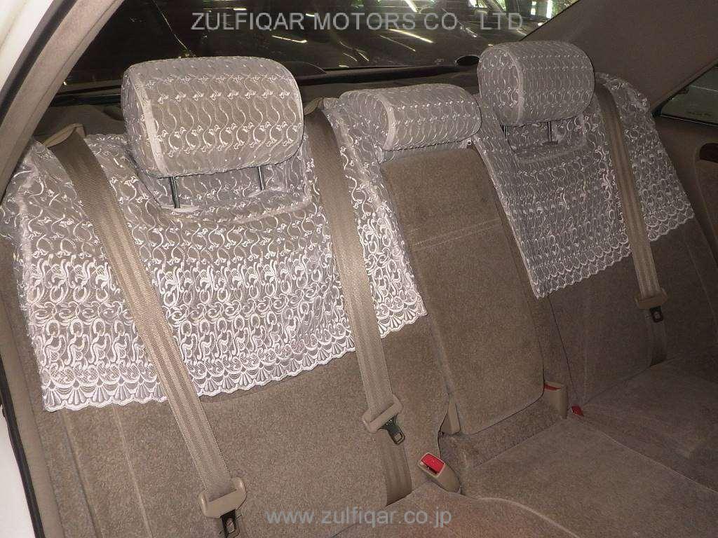 TOYOTA CROWN 2002 Image 7