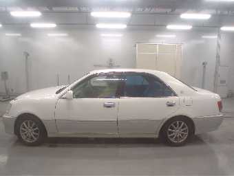 TOYOTA CROWN 2002 Image 4