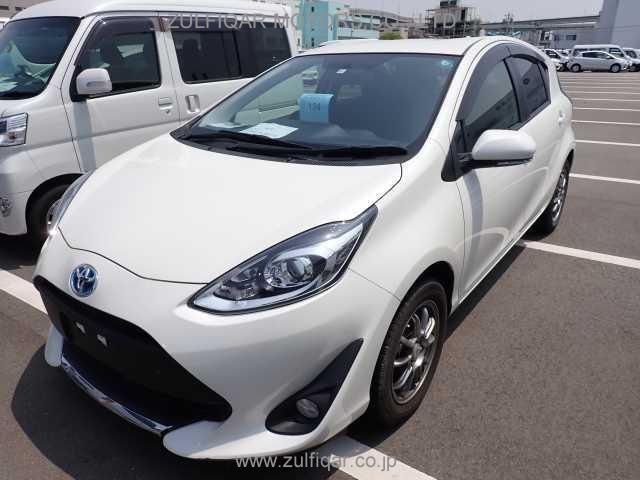 TOYOTA AQUA 2020 Image 1