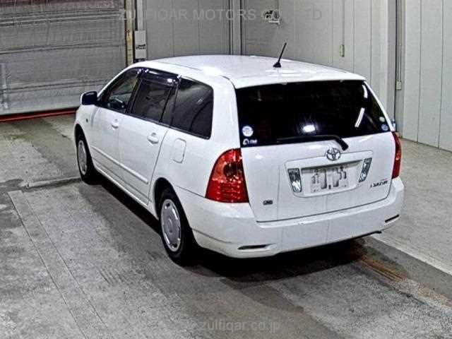TOYOTA COROLLA FIELDER 2004 Image 2