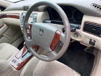 TOYOTA CROWN 2002 Image 3