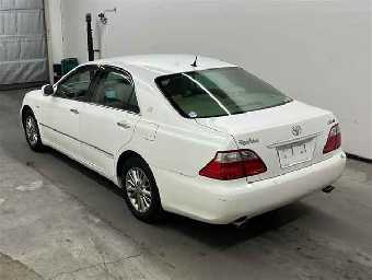TOYOTA CROWN 2006 Image 2