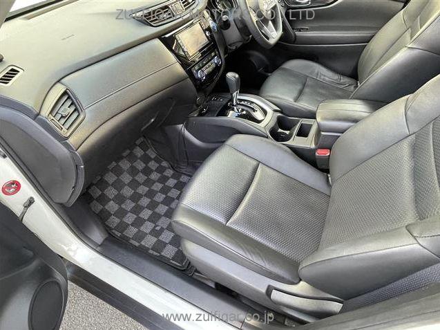 NISSAN X-TRAIL 2019 Image 11