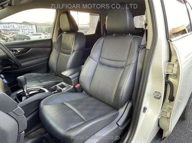 NISSAN X-TRAIL 2019 Image 12