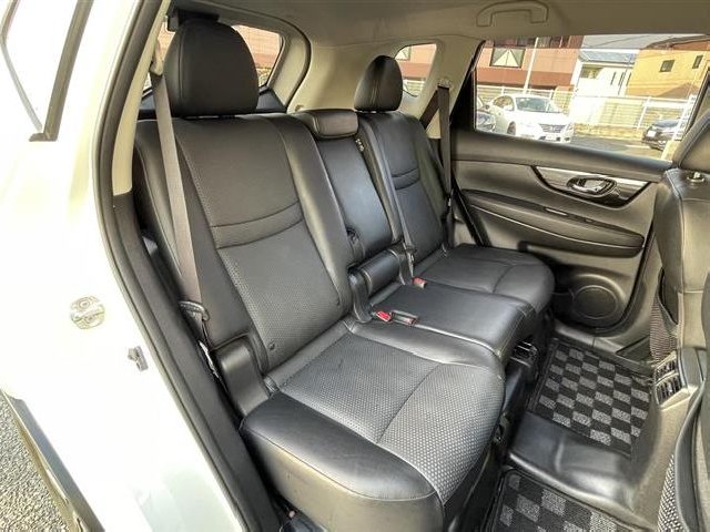 NISSAN X-TRAIL 2019 Image 19