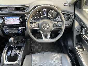 NISSAN X-TRAIL 2019 Image 4