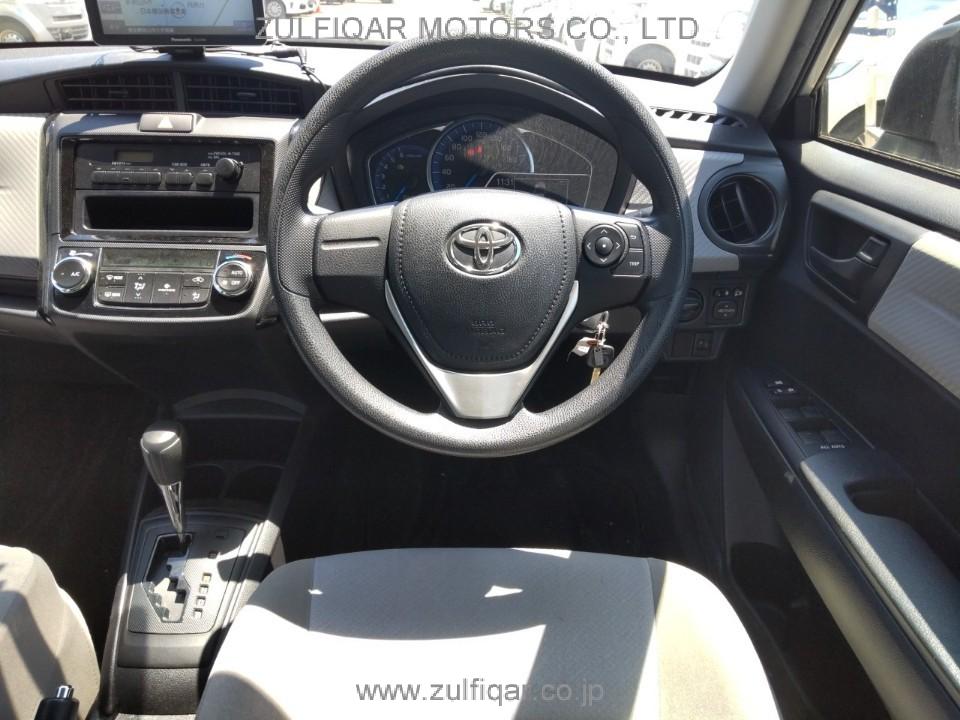 TOYOTA COROLLA AXIO 2014 Image 8