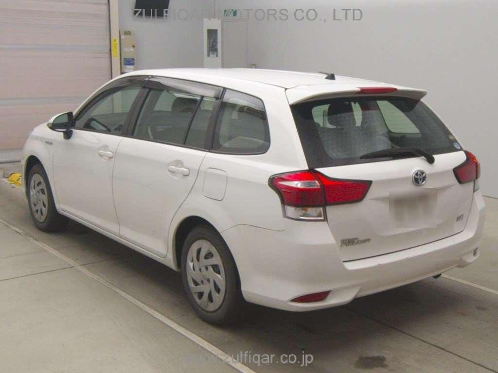 TOYOTA COROLLA FIELDER 2018 Image 4